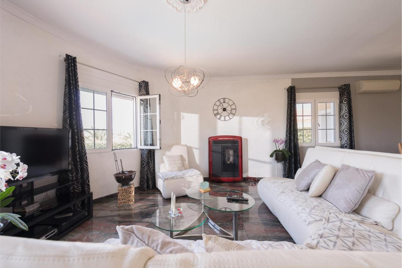 אל קאמפיו Villa Bruges Busot 3 Bath 3 Bed מראה חיצוני תמונה