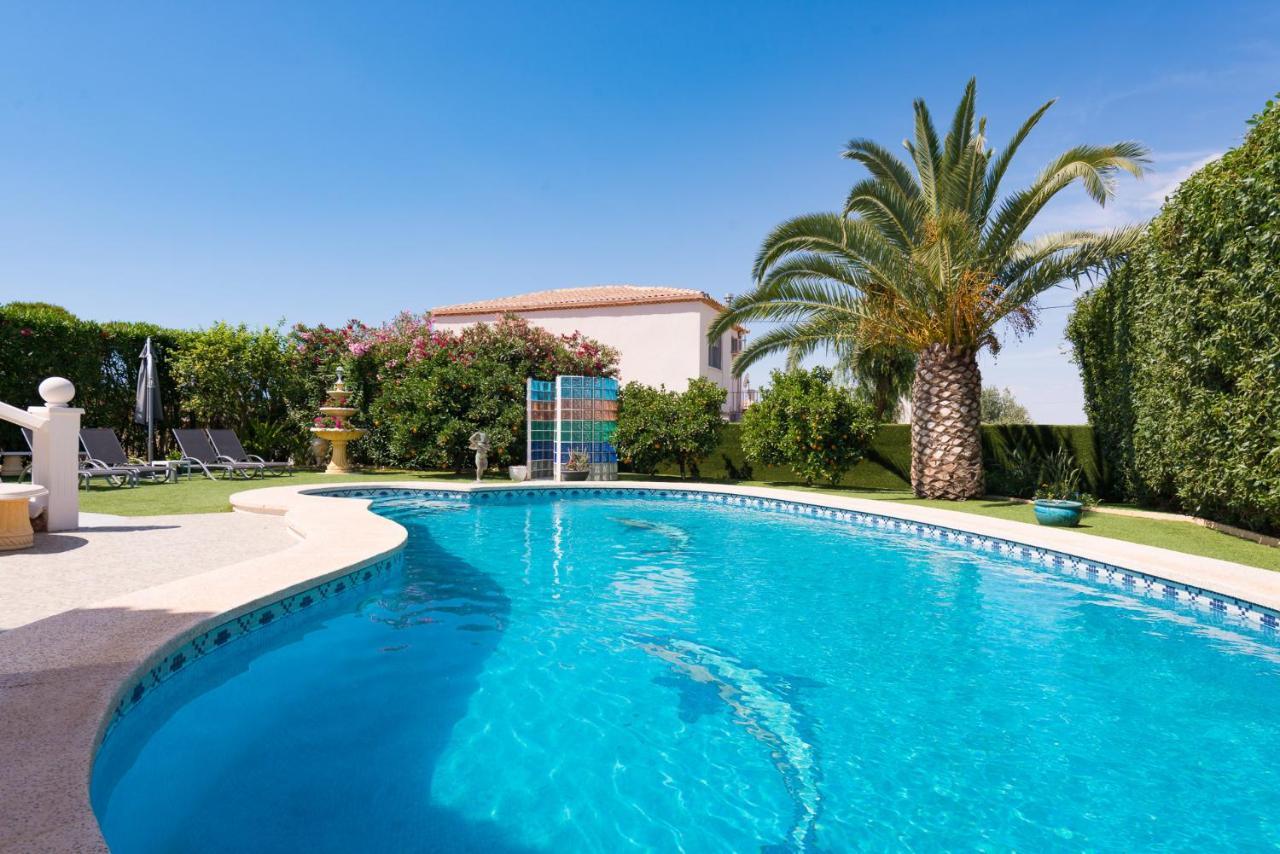 אל קאמפיו Villa Bruges Busot 3 Bath 3 Bed מראה חיצוני תמונה