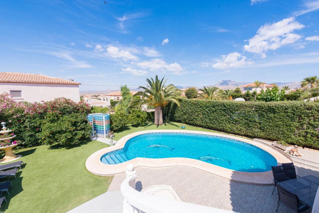 אל קאמפיו Villa Bruges Busot 3 Bath 3 Bed מראה חיצוני תמונה
