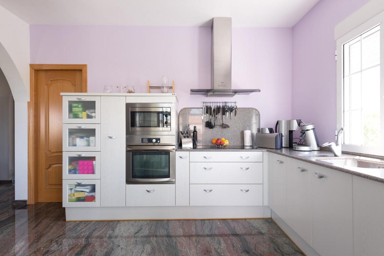 אל קאמפיו Villa Bruges Busot 3 Bath 3 Bed מראה חיצוני תמונה