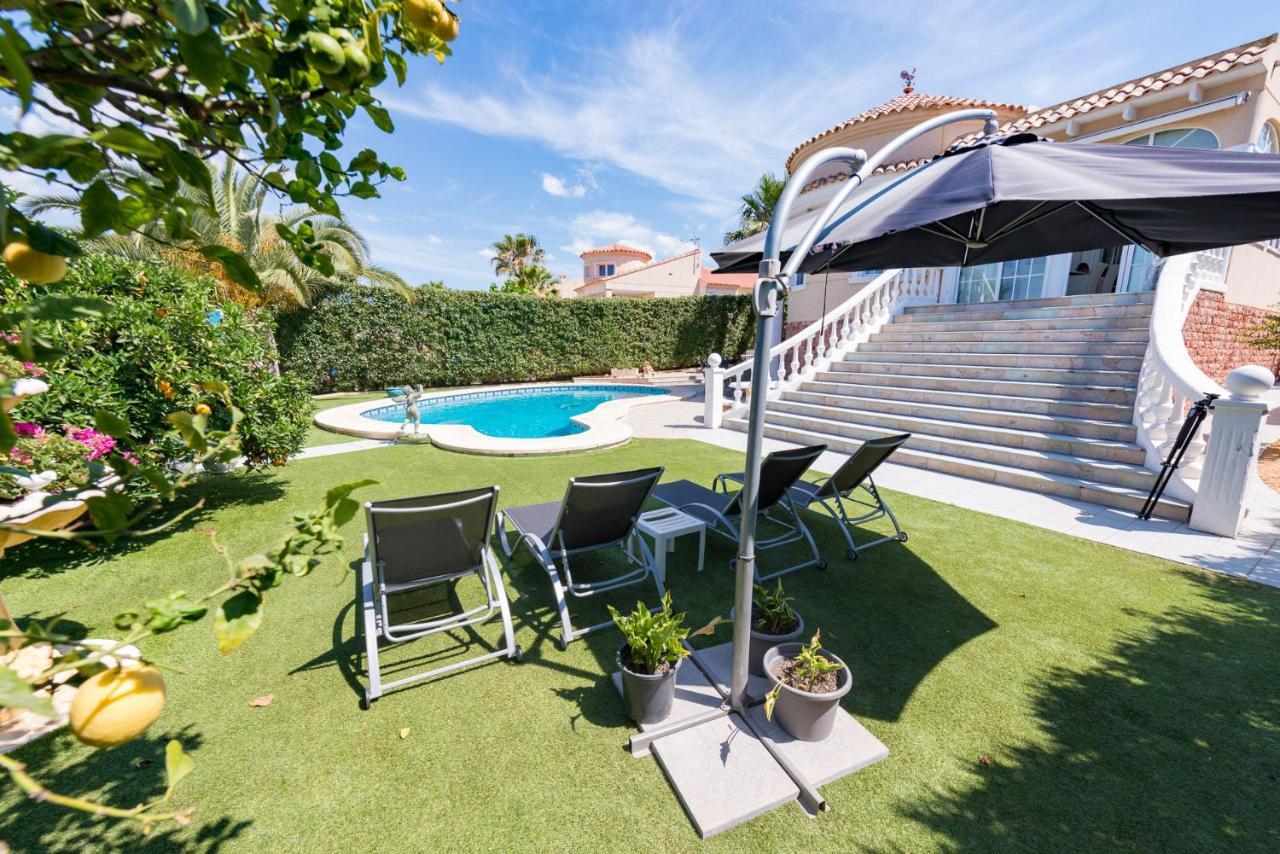 אל קאמפיו Villa Bruges Busot 3 Bath 3 Bed מראה חיצוני תמונה
